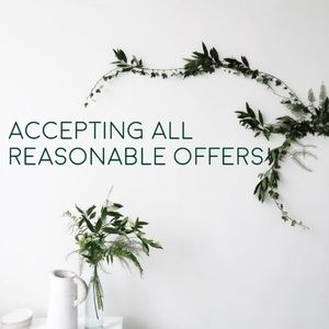 ACCEPTING OFFERS ✨